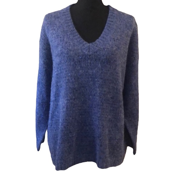 SEE U SOON SPARKLY BLUE OVERSIZED SWEATER SIZE MEDIUM TO LARGE NEW WITH TAGS - Picture 1 of 12